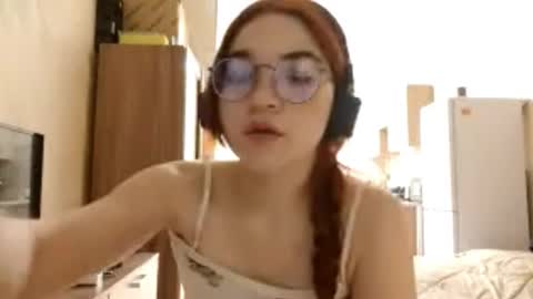 Michelle online show from November 4, 9:27 pm