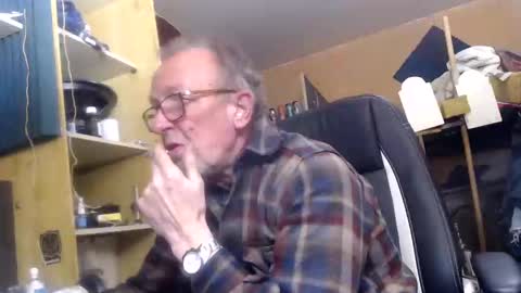 pascal88881 online show from December 8, 6:06 pm