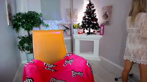 I have returned from vacation and I am glad to share my energy and emotions with you online show from January 22, 5:37 am