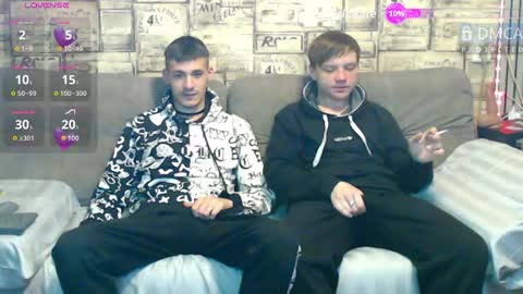 Max tall dark-haired guy with tattoos and Phil blond-haired online show from March 17, 3:33 am