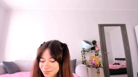 Bella online show from October 22, 3:10 am