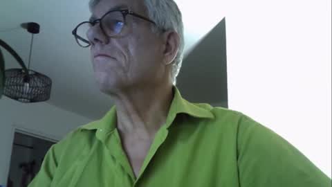 patrick5275 online show from October 18, 9:52 pm