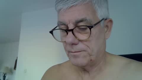 patrick5275 online show from October 5, 6:22 am