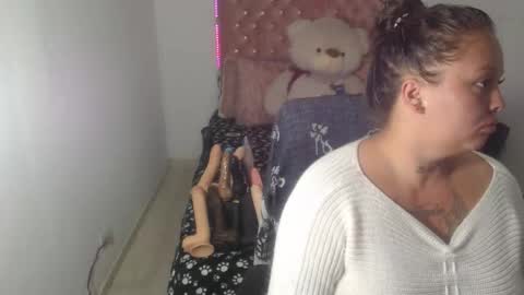 patty squirt87 online show from October 18, 3:22 am