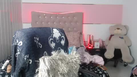 patty squirt87 online show from March 4, 3:00 am