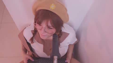 Paula online show from November 11, 8:00 pm