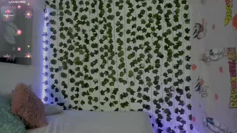 paulina online show from February 21, 12:05 am