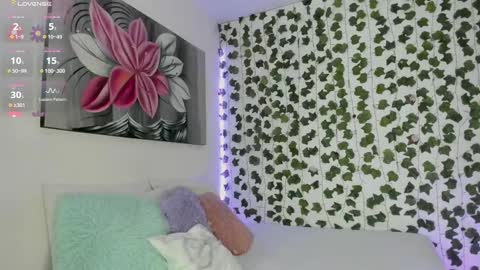 paulina online show from February 17, 12:49 pm