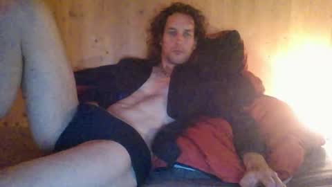 Snapshot of paueriwan chatting on December 6, 8:56 pm paueriwan online show from December 6, 8:56 pm