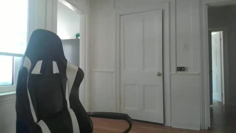 shy online show from February 1, 2:56 pm