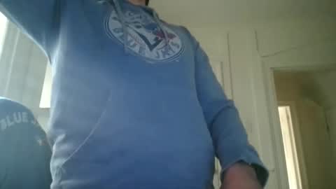 shy online show from October 24, 6:30 pm