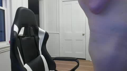 shy online show from December 17, 9:38 pm