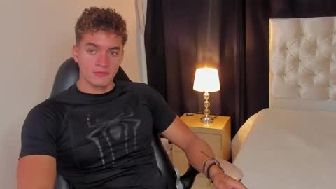 Paull George online show from April 6, 2:29 pm