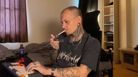 Paul online show from January 11, 6:52 am