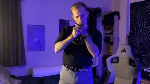Paul online show from May 23, 8:49 pm
