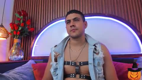 Paul Rivera online show from October 30, 9:59 pm