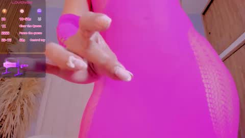 Pau online show from October 15, 7:26 pm