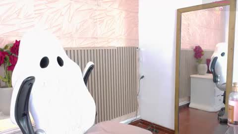 PAULA CRUZ online show from February 21, 10:57 pm