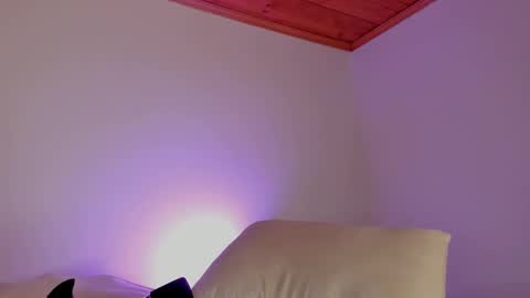 Snapshot of paula_perez07 chatting on February 9, 6:01 am Paula perez - online show from February 9, 6:01 am