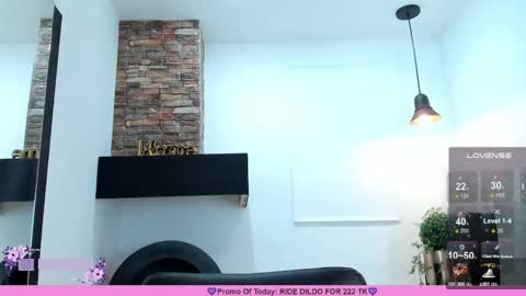      online show from February 19, 10:53 pm