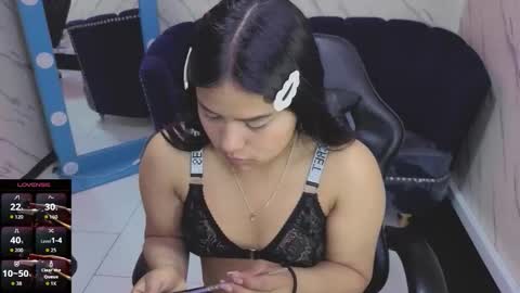 Live 800am 200pm COLOMBIAN HOUR online show from September 17, 1:25 pm