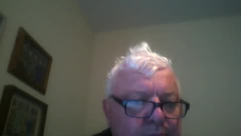 paulgn365 online show from October 4, 8:23 am