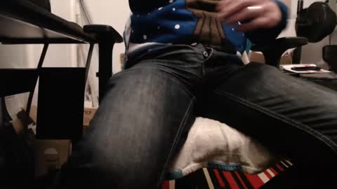 paulie120464 online show from December 16, 5:43 pm