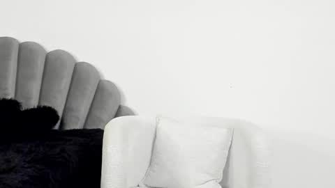 paylina monroy online show from February 20, 2:55 am