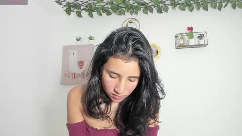 paulina moos 1 online show from February 19, 4:55 am