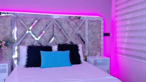 Paulina online show from September 18, 12:42 pm