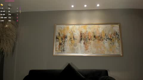 Paulina Santos  online show from March 19, 7:30 pm