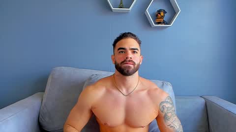 Paul Phoenix online show from December 3, 7:50 pm