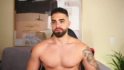 Paul Phoenix online show from March 27, 9:27 pm