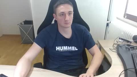 Paul online show from January 13, 8:49 pm