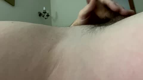 Snapshot of paulw32323 chatting on January 15, 6:01 am paulw32323 online show from January 15, 6:01 am