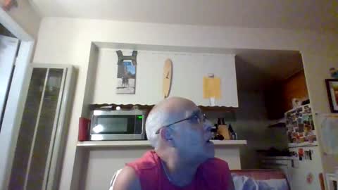 pawgkiller online show from April 1, 4:13 am