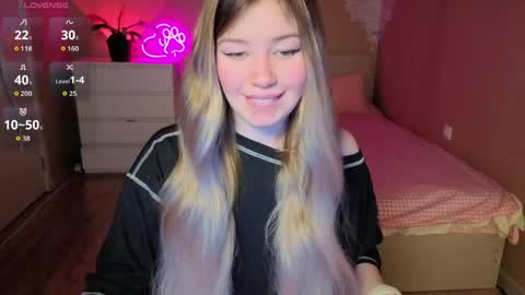 PawsClawss online show from April 26, 4:26 pm