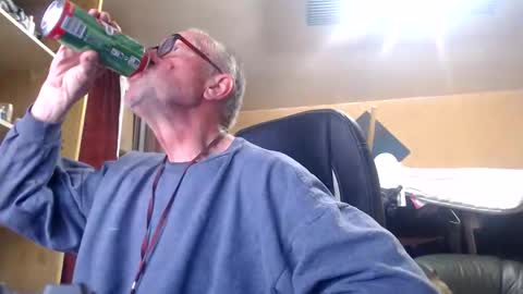 pc8474408 online show from June 7, 5:18 pm