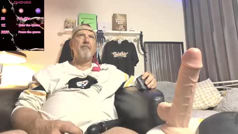 Snapshot of peacetous chatting on March 11, 3:47 am Marc online show from March 11, 3:47 am