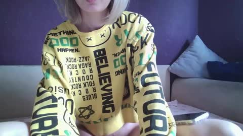 Andrea online show from April 19, 6:14 am