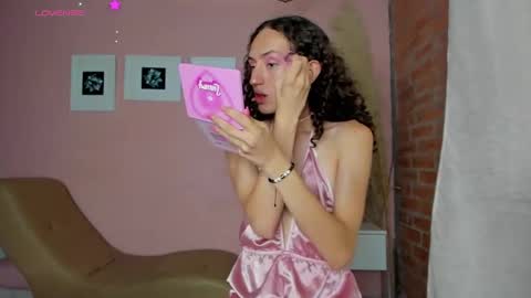 peach tyron online show from February 26, 7:32 pm