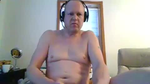 PEach online show from March 11, 1:23 pm