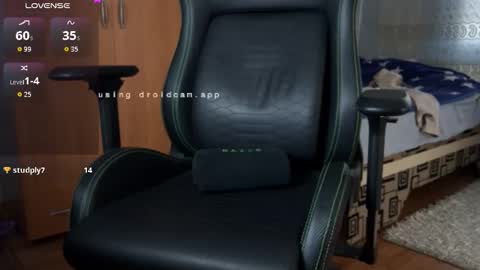 peanutmikk online show from November 8, 11:57 am