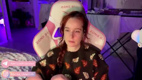 Snapshot of pearlprincess_ chatting on February 27, 2:46 am Adelina online show from February 27, 2:46 am