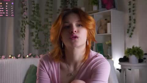 Lily online show from November 18, 12:24 am