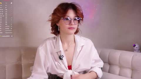 Lily online show from September 28, 1:47 am