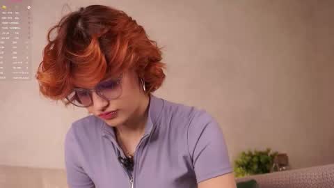 Lily online show from October 1, 1:27 am