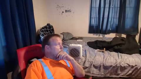 pecker40 online show from October 31, 6:41 pm