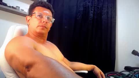 Pedro online show from April 30, 2:05 am