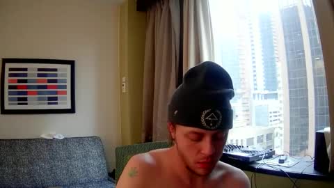 peeepit online show from December 20, 3:52 pm